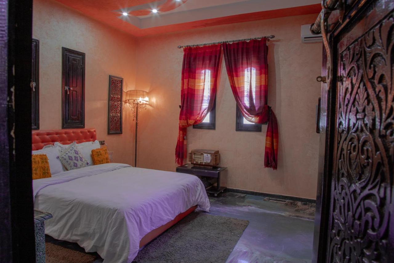 Jnanat Aicha Guesthouse Wawizelte エクステリア 写真