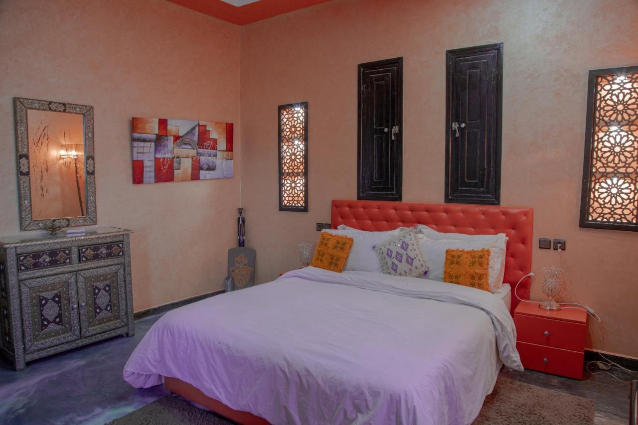 Jnanat Aicha Guesthouse Wawizelte エクステリア 写真