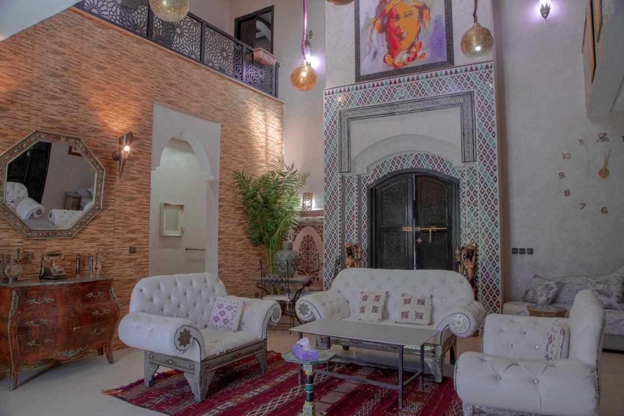Jnanat Aicha Guesthouse Wawizelte エクステリア 写真