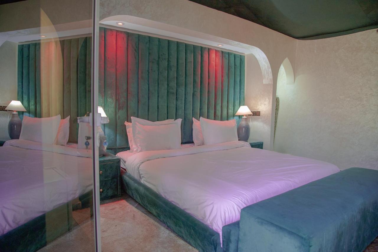 Jnanat Aicha Guesthouse Wawizelte エクステリア 写真