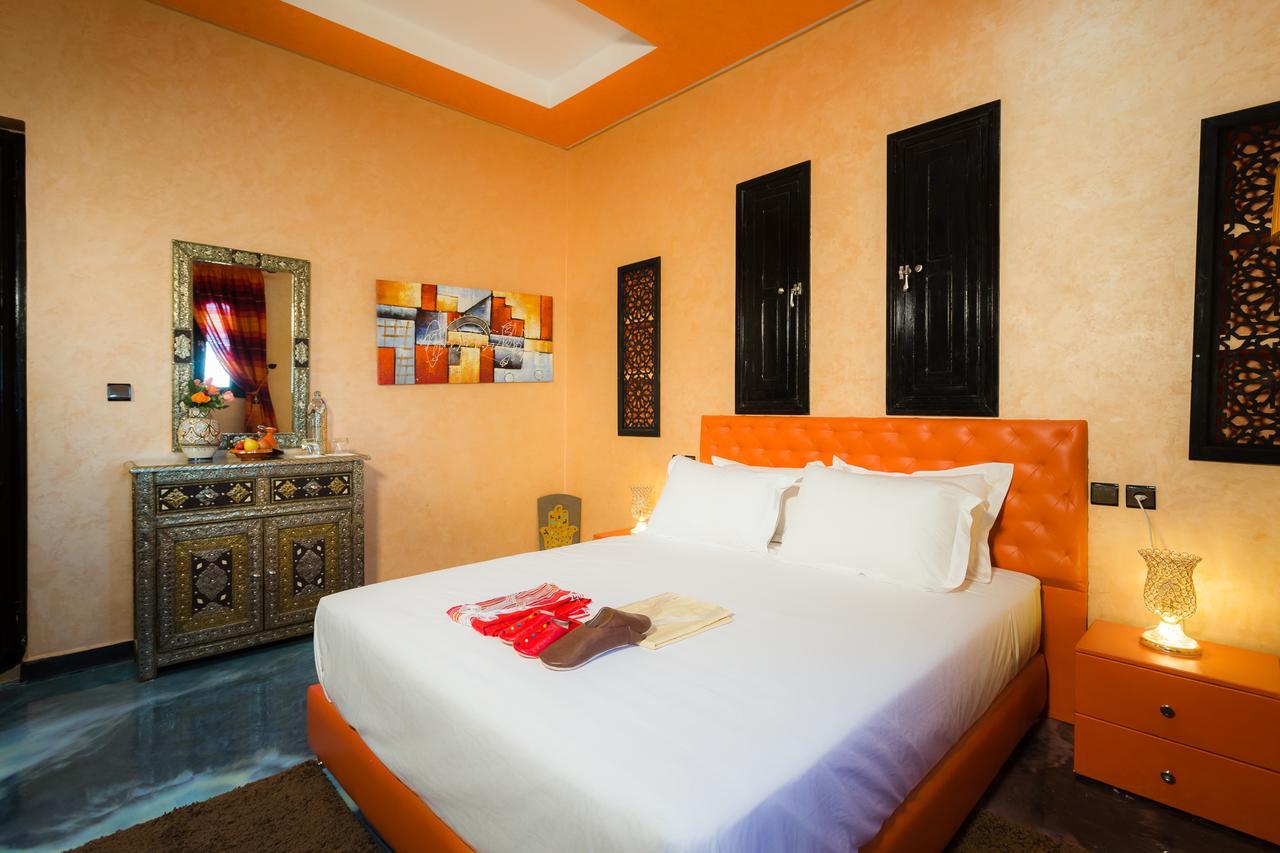 Jnanat Aicha Guesthouse Wawizelte エクステリア 写真