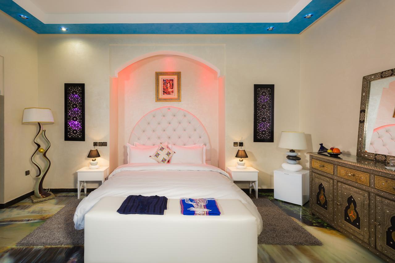 Jnanat Aicha Guesthouse Wawizelte エクステリア 写真